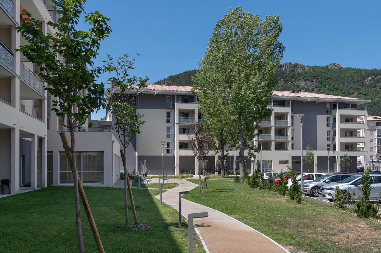 Residence Services Seniors Domitys Les Eaux Vives Digne-les-Bains Zewnętrze zdjęcie